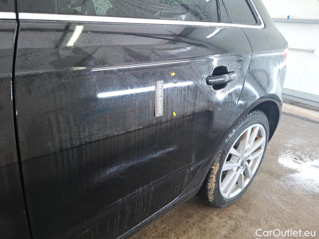  Audi  A3 AUDI  Sportback / 2016 / 5P / Berline 35 TFSI 150 COD S TRONIC BUSINESS LINE #1