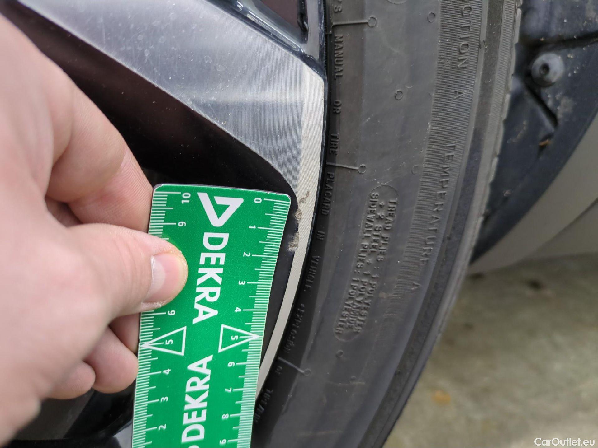  Citroen  C5 CITROEN  Aircross / 2022 / 5P / SUV Hybrid rechargeable 225 e-EAT8 Feel Pack #24