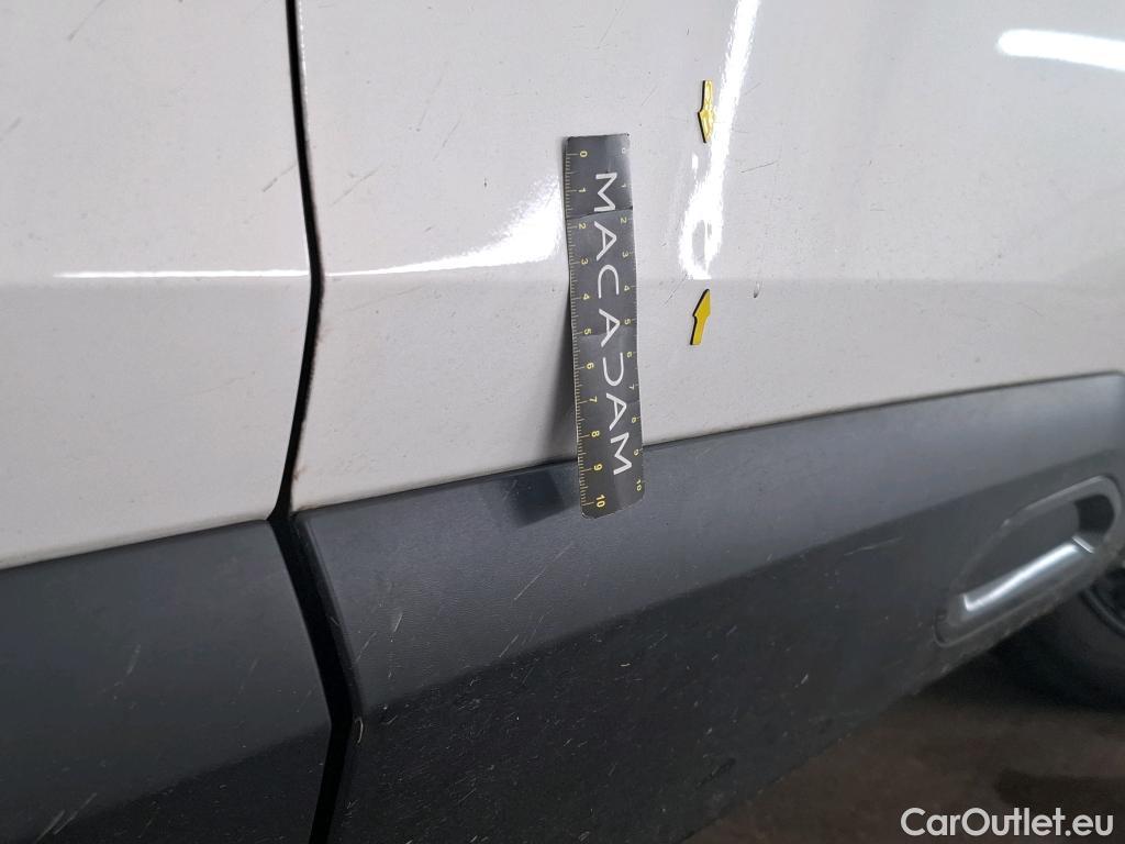  Citroen  C4  Berline Feel Pack 1.5 BlueHDI 110CV BVM6 E6d #15