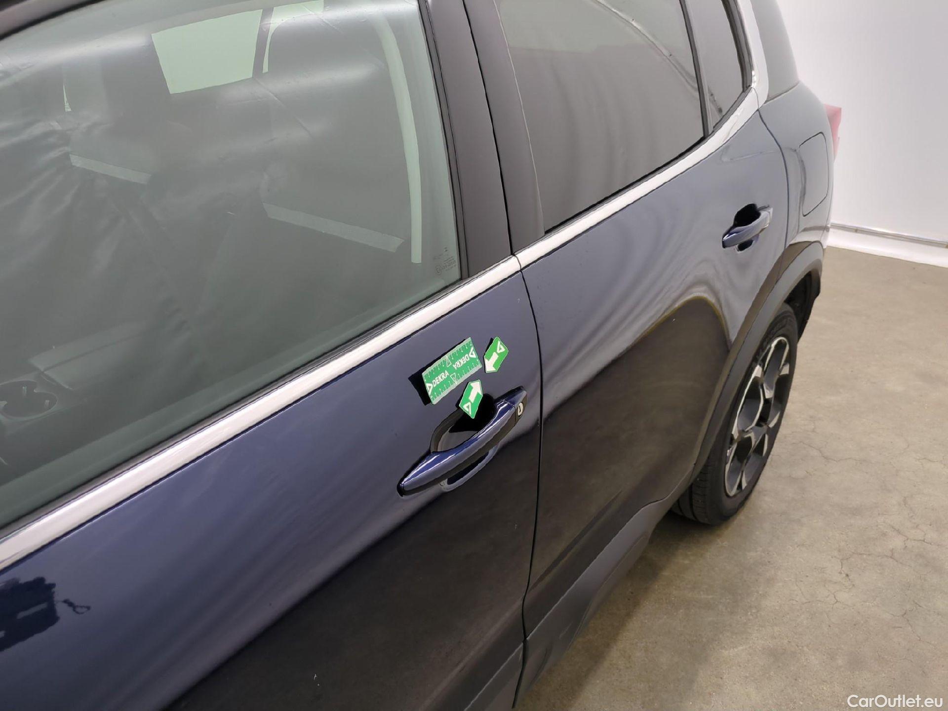  Citroen  C5 CITROEN  Aircross / 2022 / 5P / SUV Hybrid rechargeable 225 e-EAT8 Feel Pack #51