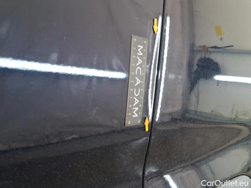  Citroen  C5 CITROEN  Aircross / 2022 / 5P / SUV BlueHDi 130 S&S EAT8 Shine #2