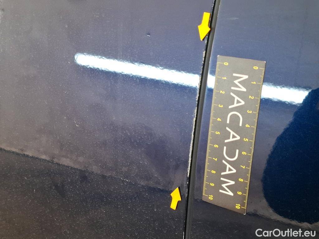  Citroen  C5 CITROEN  Aircross / 2022 / 5P / SUV BlueHDi 130 S&S EAT8 Shine #4