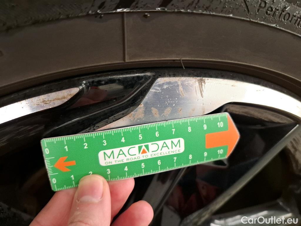  DS  DS7 7 Crossback Performance Line + 1.5 BlueHDi 130CV BVA8 E6d #19