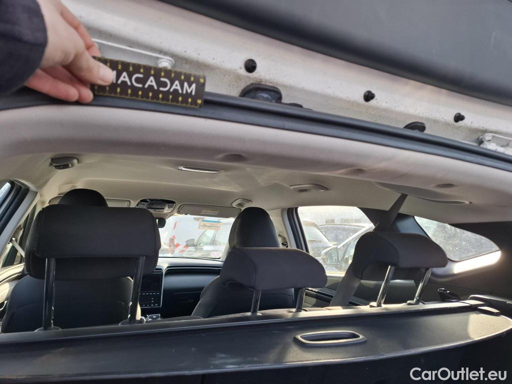  Hyundai  Tucson  Business Hybrid 2WD 1.6 T-GDI 230CV BVA6 E6d #42