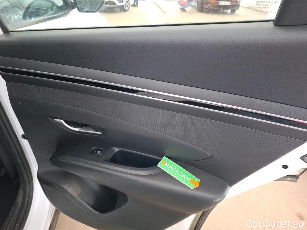  Hyundai  Tucson  Business Hybrid 2WD 1.6 T-GDI 230CV BVA6 E6d #15