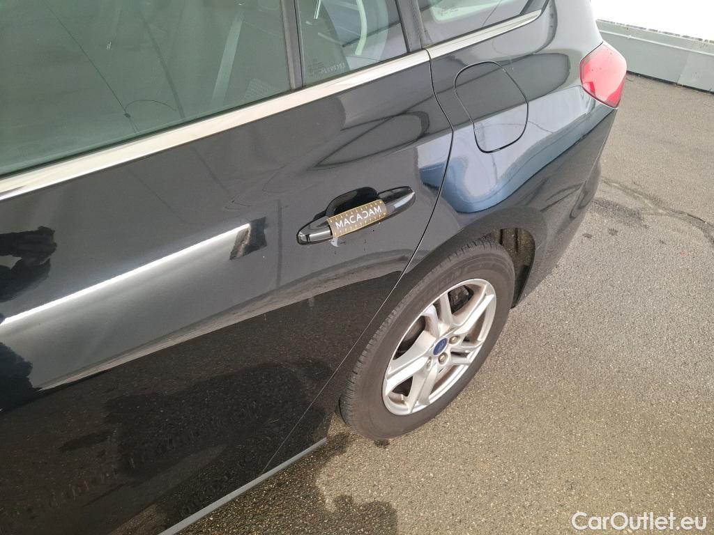  Ford  Focus  Turnier Trend Business 1.5 EcoBlue 120CV BVA8 E6dT #24