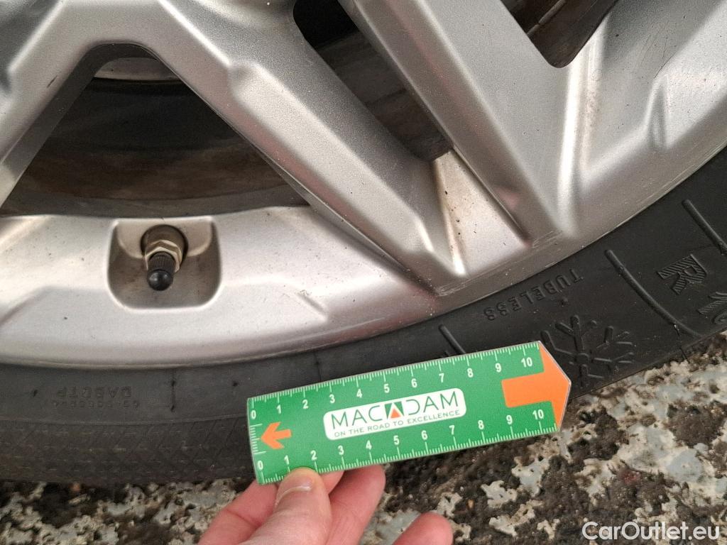  Hyundai  Konna Kona Business Mild-Hybrid 2WD 1.6 CRDi 135CV BVM6 E6d #18