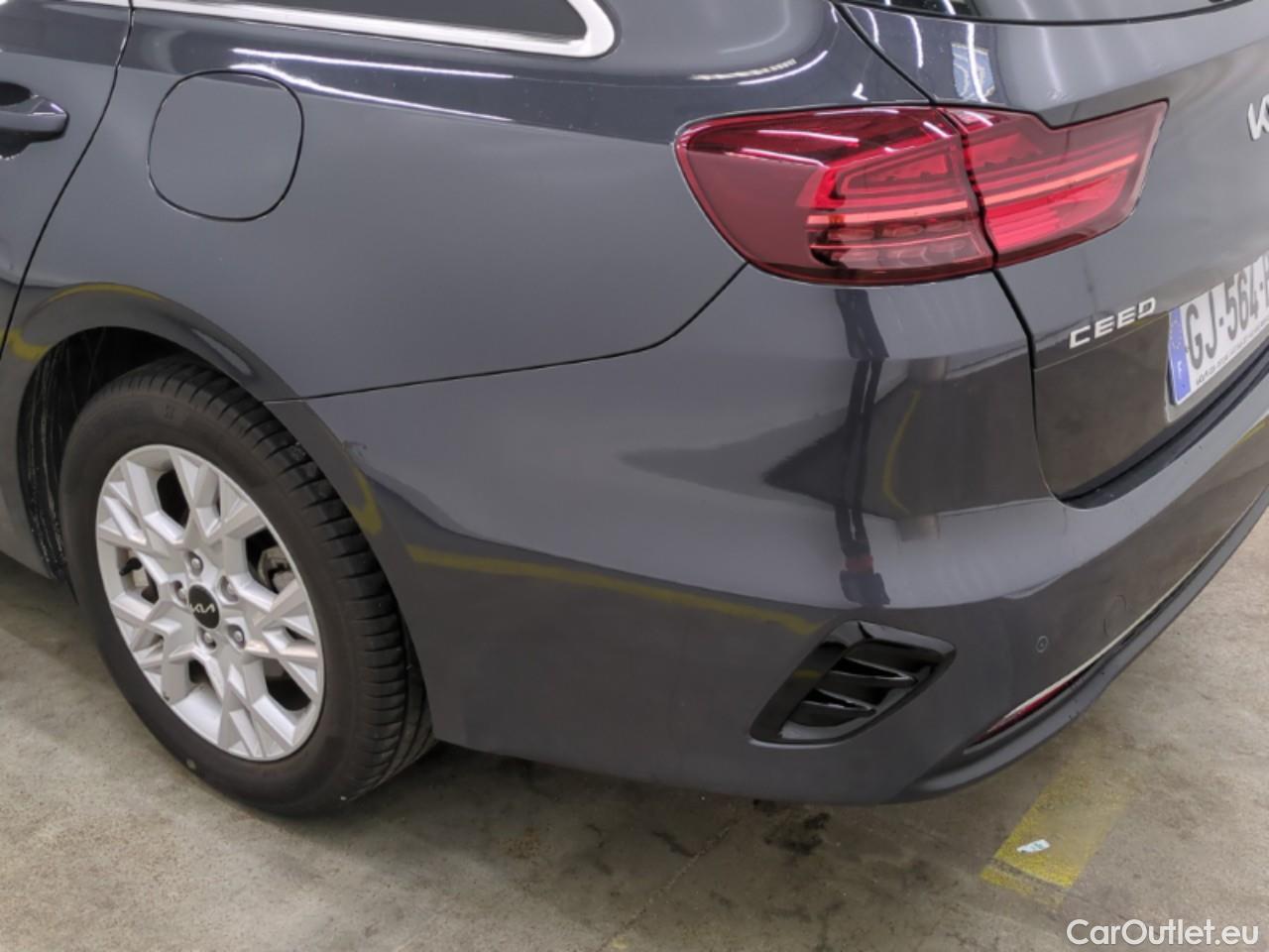  KIA  Cee'd Ceed Sportswagon Active 1.5 T-GDI 160CV BVM6 E6d #25