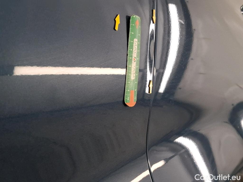  Ford  Kuga FORD  / 2019 / 5P / SUV 2.5 190 hybrid Flexifuel Pshift Titanium #6