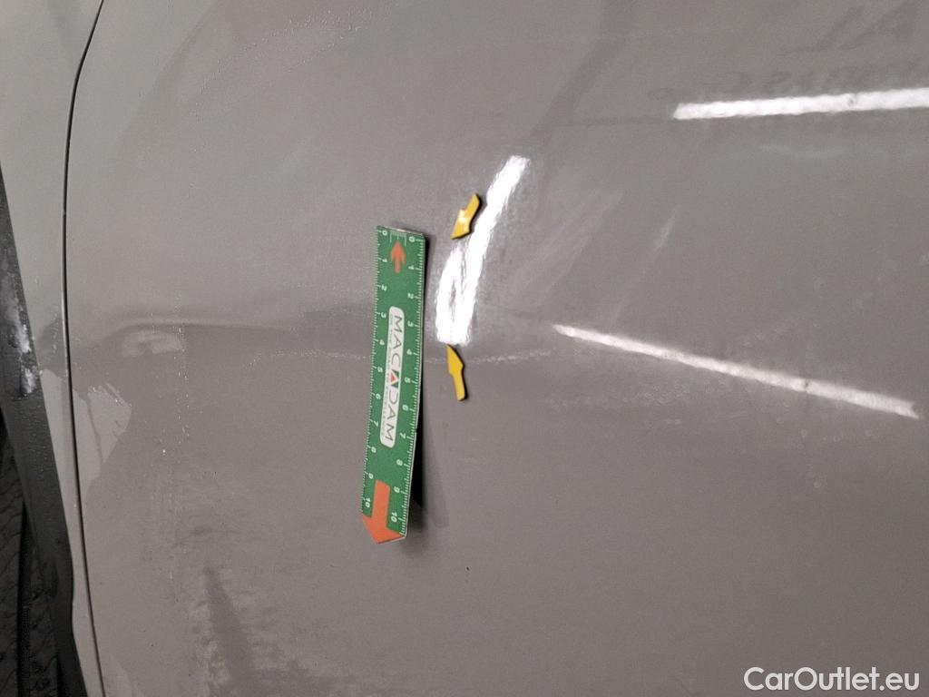  Hyundai  Konna Kona Business Hybrid 2WD 1.6 GDI 140CV BVA6 E6d #5