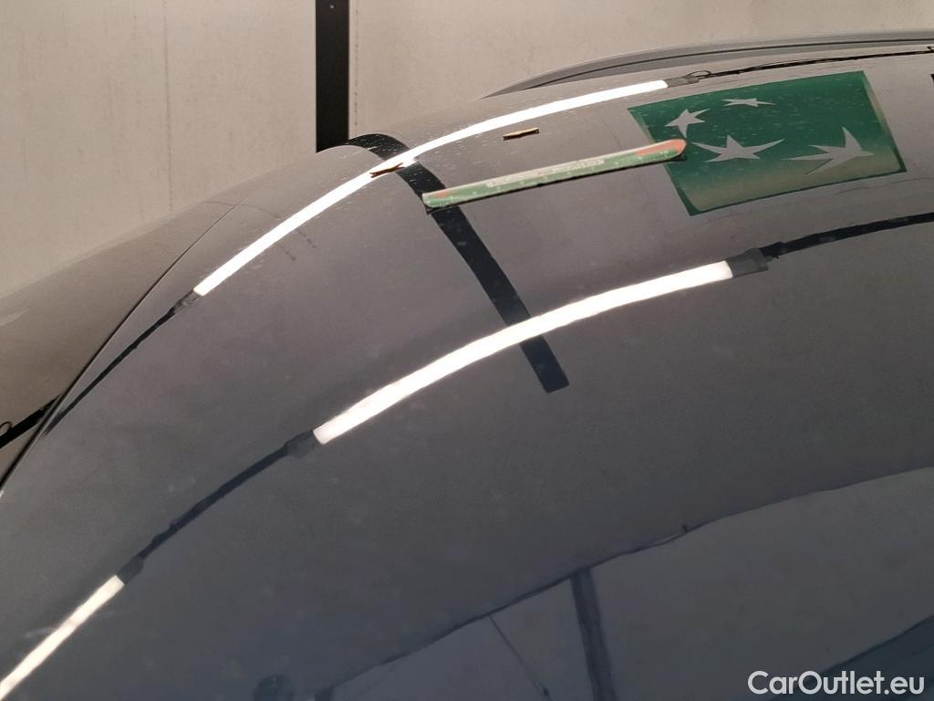  Ford  Kuga FORD  / 2019 / 5P / SUV 2.5 190 hybrid Flexifuel Pshift Titanium #3