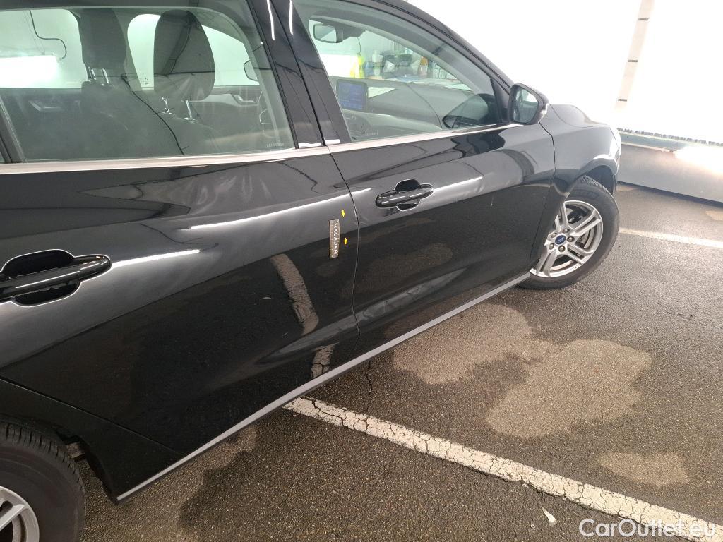  Ford  Focus  Turnier Trend Business 1.5 EcoBlue 120CV BVA8 E6dT #1