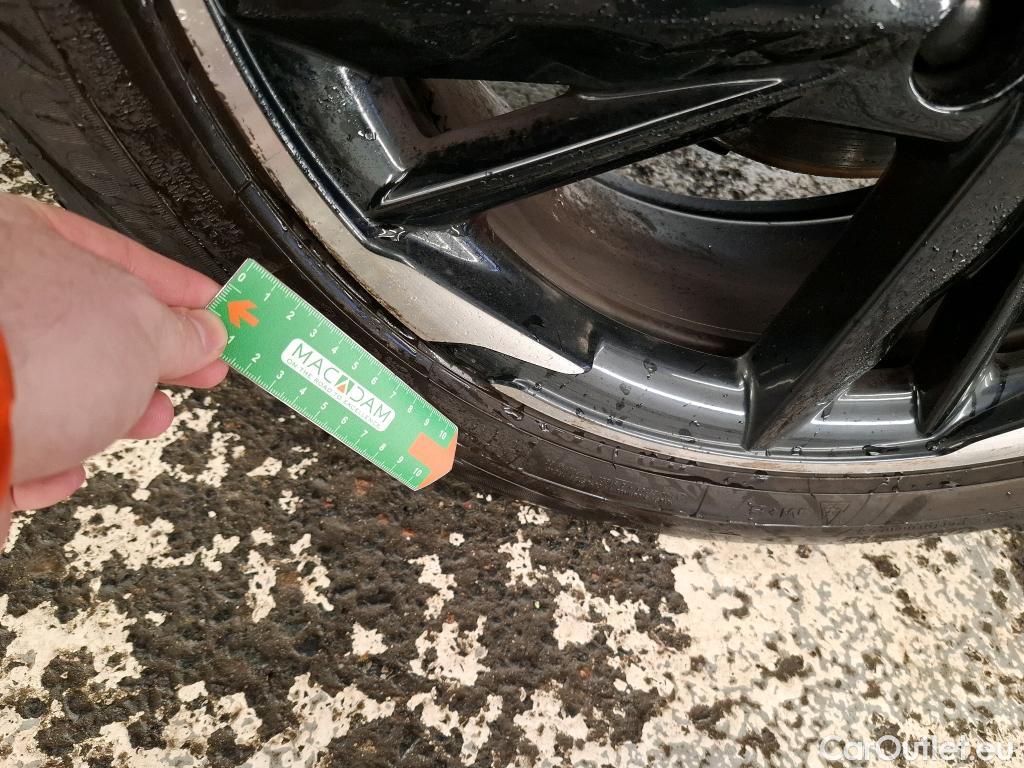  DS  DS7 7 Crossback Performance Line + 1.5 BlueHDi 130CV BVA8 E6d #26