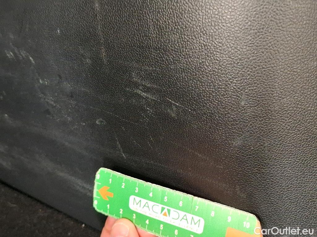  Ford  Kuga FORD  / 2019 / 5P / SUV 2.5 190 hybrid Flexifuel Pshift Titanium #15