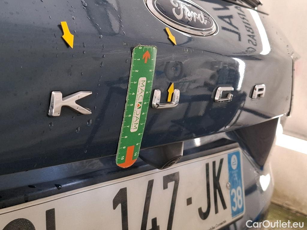  Ford  Kuga FORD  / 2019 / 5P / SUV 2.5 190 hybrid Flexifuel Pshift Titanium #10