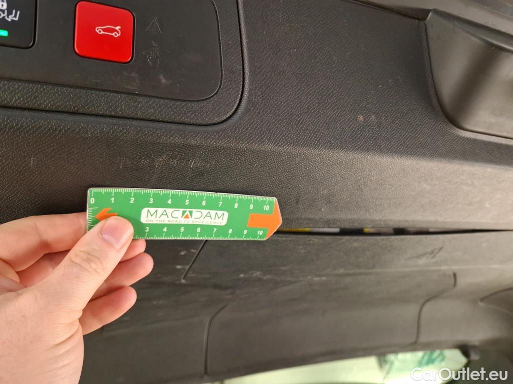  DS  DS7 7 Crossback Performance Line + 1.5 BlueHDi 130CV BVA8 E6d #40