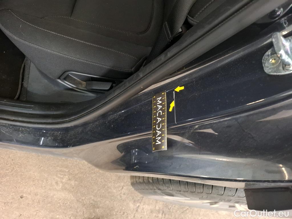  Hyundai  Tucson  Business Mild-Hybrid 2WD 1.6 CRDI 135CV BVA7 E6d #18