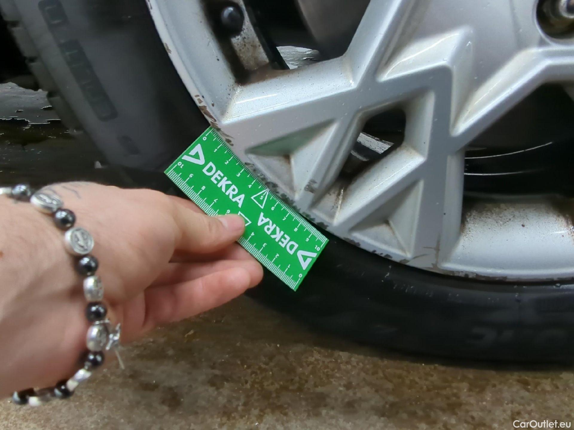  KIA  Cee'd Ceed Sportswagon Active 1.5 T-GDI 160CV BVM6 E6d #1