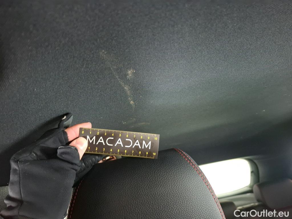  Mercedes  GLA MERCEDES-BENZ  / 2020 / 5P / SUV 1.3  250 e AMG LINE DCT #49