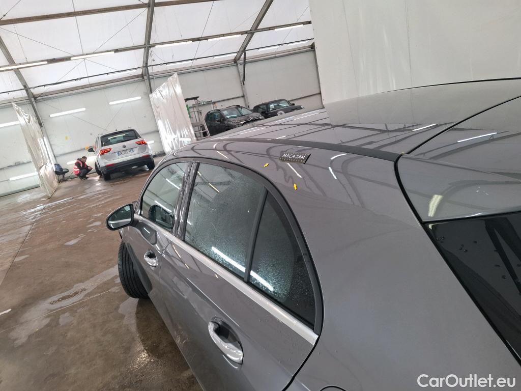  Mercedes  A-Klasse MERCEDES-BENZ Classe A Compact / 2018 / 5P / Berline A 180 d Business Line #12