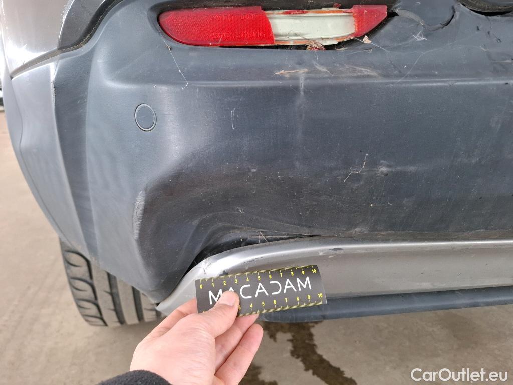  Nissan  Qashqai NISSAN  / 2017 / 5P / Crossover 1.3 DIG-T 140 Tekna #28