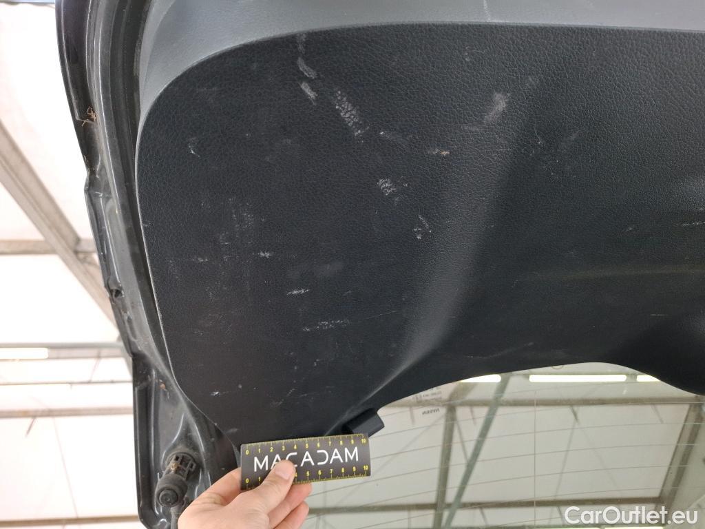  Nissan  Qashqai NISSAN  / 2017 / 5P / Crossover 1.3 DIG-T 140 Tekna #45