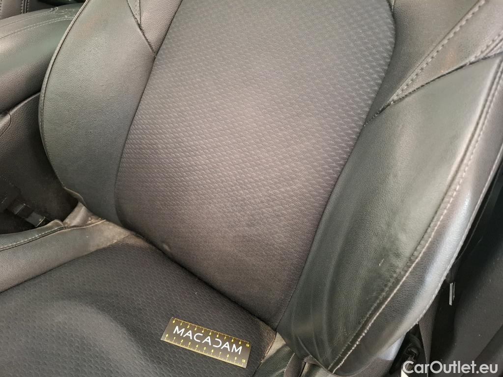  Nissan  Qashqai NISSAN  / 2017 / 5P / Crossover 1.3 DIG-T 140 Tekna #71