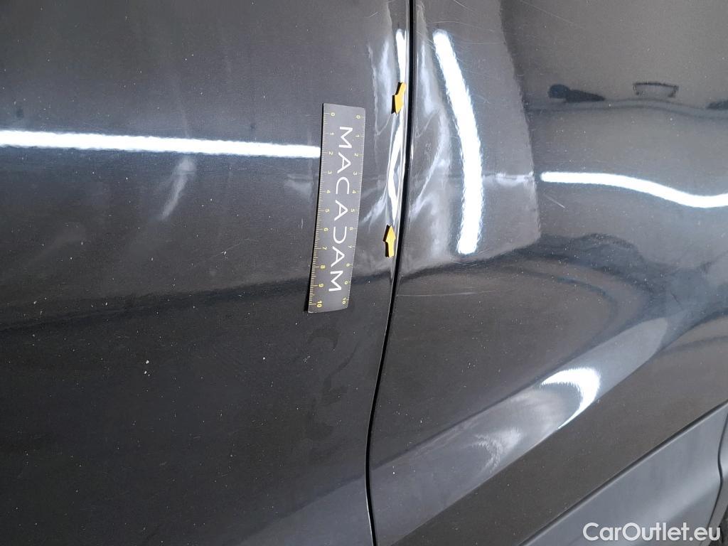  Nissan  Qashqai NISSAN  / 2017 / 5P / Crossover 1.3 DIG-T 140 Tekna #13