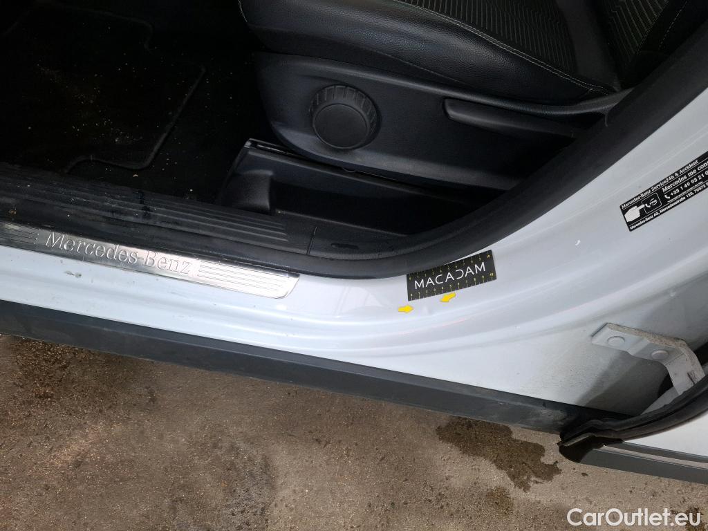  Mercedes  GLA MERCEDES-BENZ  / 2020 / 5P / SUV 2.0  200 D BUSINESS LINE DCT #54