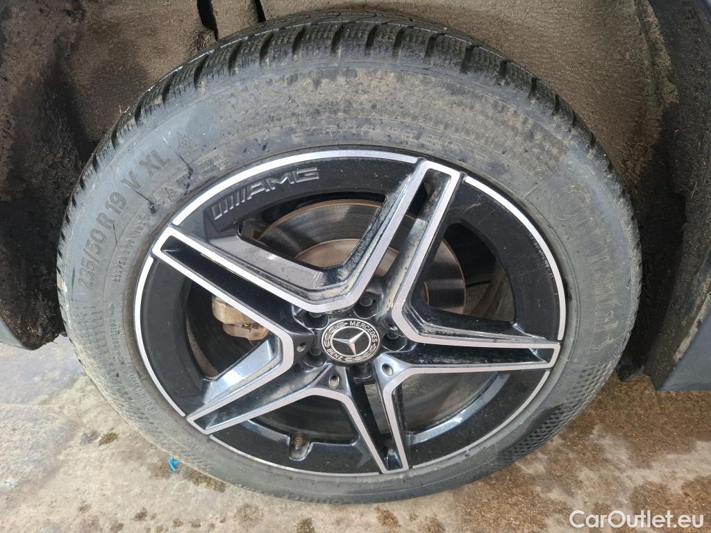  Mercedes  GLA MERCEDES-BENZ  / 2020 / 5P / SUV 1.3  250 e AMG LINE DCT #51