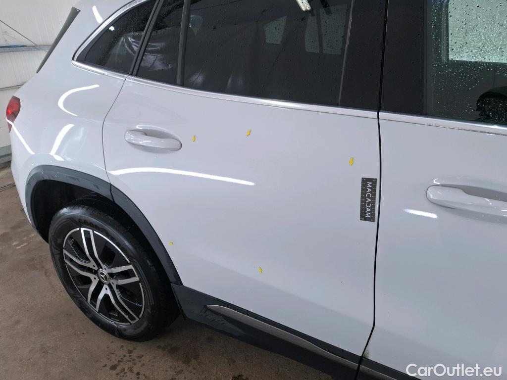  Mercedes  GLA MERCEDES-BENZ  / 2020 / 5P / SUV 2.0  200 D BUSINESS LINE DCT #24