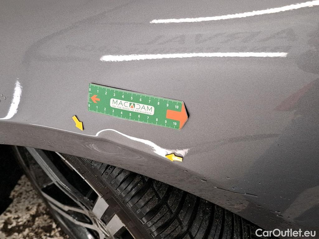  Mercedes  CLA-Klasse MERCEDES-BENZ CLA Shooting Brake / 2019 / 5P / Break CLA 200 d Business Line BA8 #2