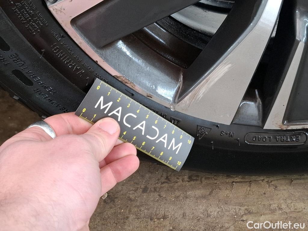  Peugeot  2008  Allure Business 1.2 PureTech 110CV BVA6 E6 #26