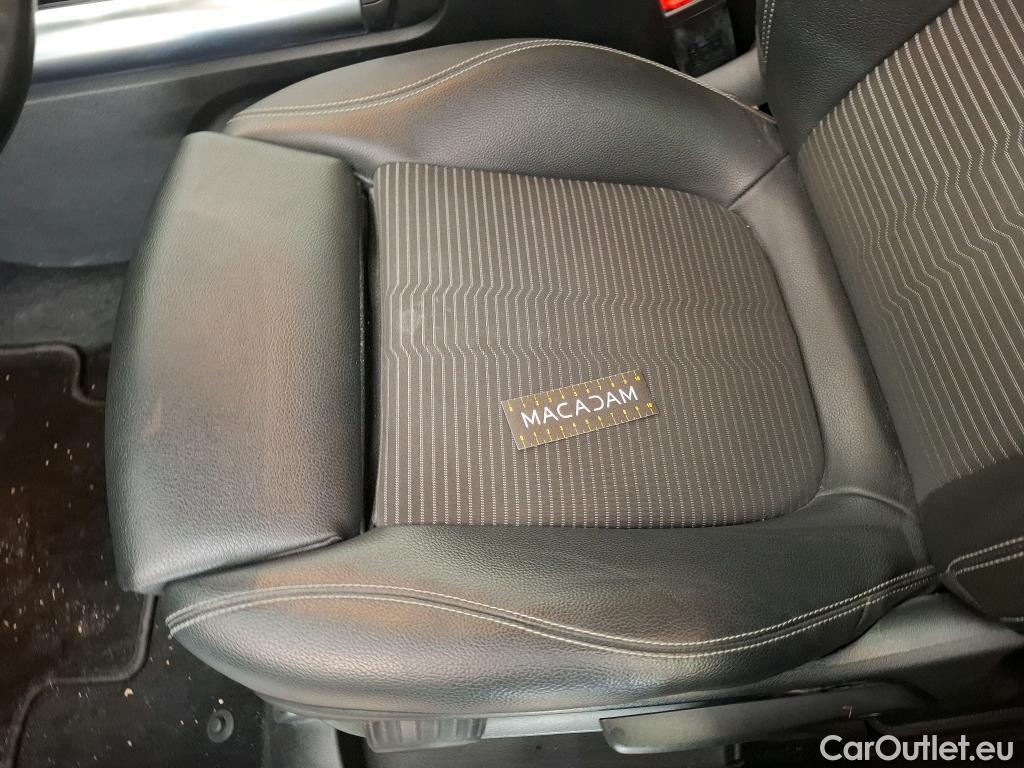  Mercedes  GLA MERCEDES-BENZ  / 2020 / 5P / SUV 2.0  200 D BUSINESS LINE DCT #60