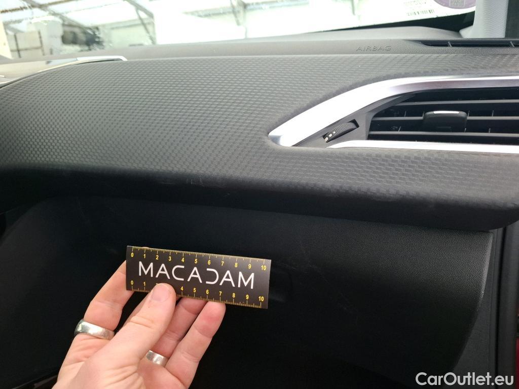  Peugeot  2008  Allure Business 1.2 PureTech 110CV BVA6 E6 #16