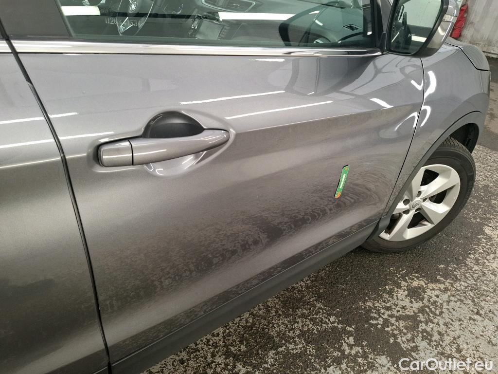  Nissan  Qashqai NISSAN  / 2017 / 5P / Crossover 1.3 DIG-T 160 DCT Business Edition #10