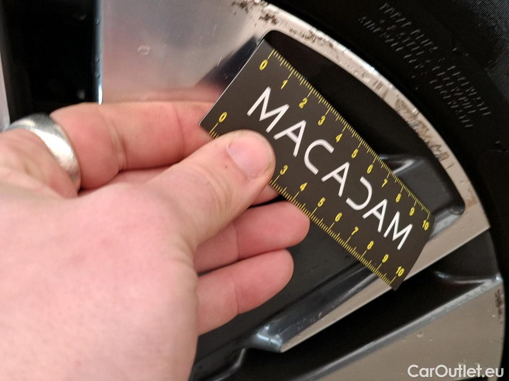  Peugeot  2008  Allure Business 1.2 PureTech 110CV BVA6 E6 #32