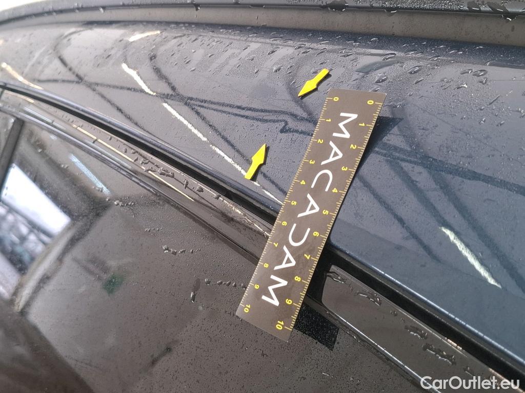  Mercedes  GLA MERCEDES-BENZ  / 2020 / 5P / SUV 1.3  250 e AMG LINE DCT #37