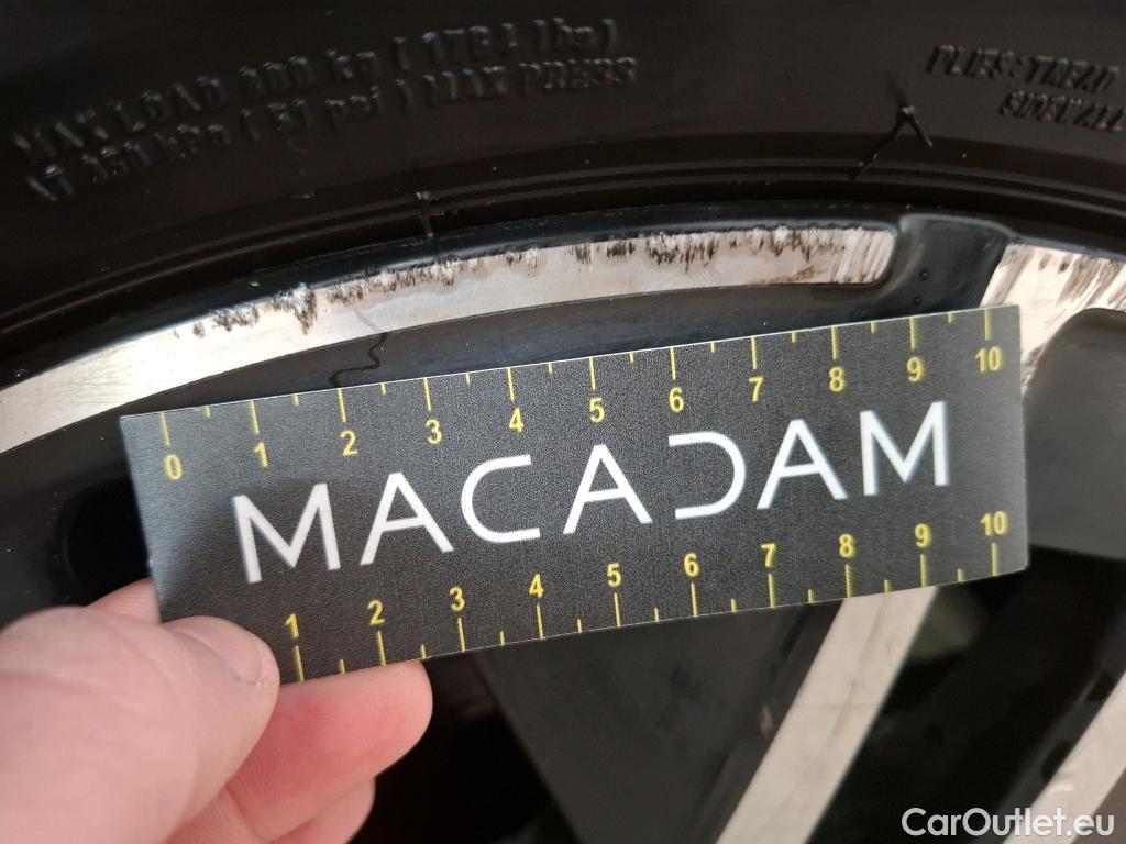  Mercedes  GLA MERCEDES-BENZ  / 2020 / 5P / SUV 2.0  200 D BUSINESS LINE DCT #42