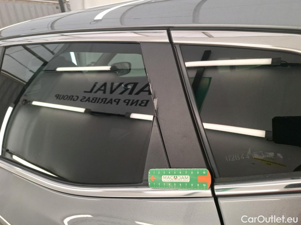  Nissan  Qashqai NISSAN  / 2017 / 5P / Crossover 1.3 DIG-T 160 DCT Business Edition #23