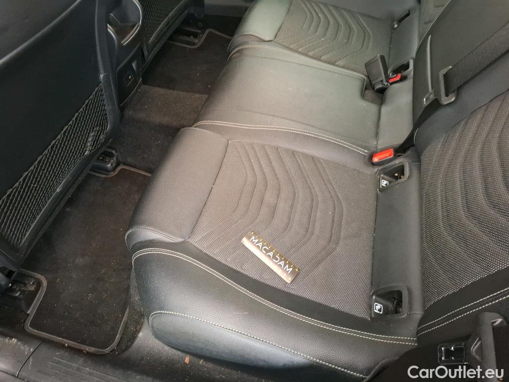  Mercedes  A-Klasse MERCEDES-BENZ Classe A Compact / 2018 / 5P / Berline A 180 d Business Line #27