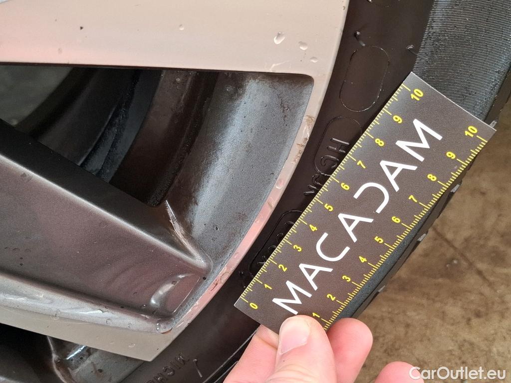  Peugeot  2008  Allure Business 1.2 PureTech 110CV BVA6 E6 #35