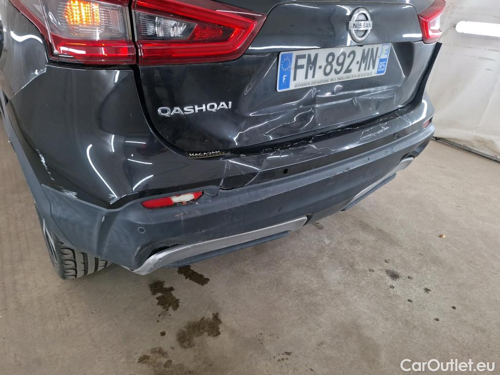  Nissan  Qashqai NISSAN  / 2017 / 5P / Crossover 1.3 DIG-T 140 Tekna #3