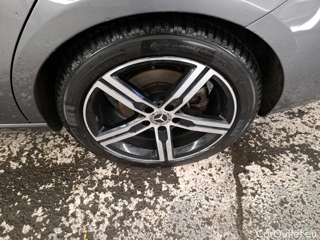  Mercedes  CLA-Klasse MERCEDES-BENZ CLA Shooting Brake / 2019 / 5P / Break CLA 200 d Business Line BA8 #18