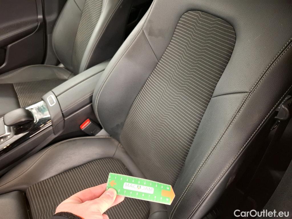  Mercedes  CLA-Klasse MERCEDES-BENZ CLA Shooting Brake / 2019 / 5P / Break CLA 200 d Business Line BA8 #39