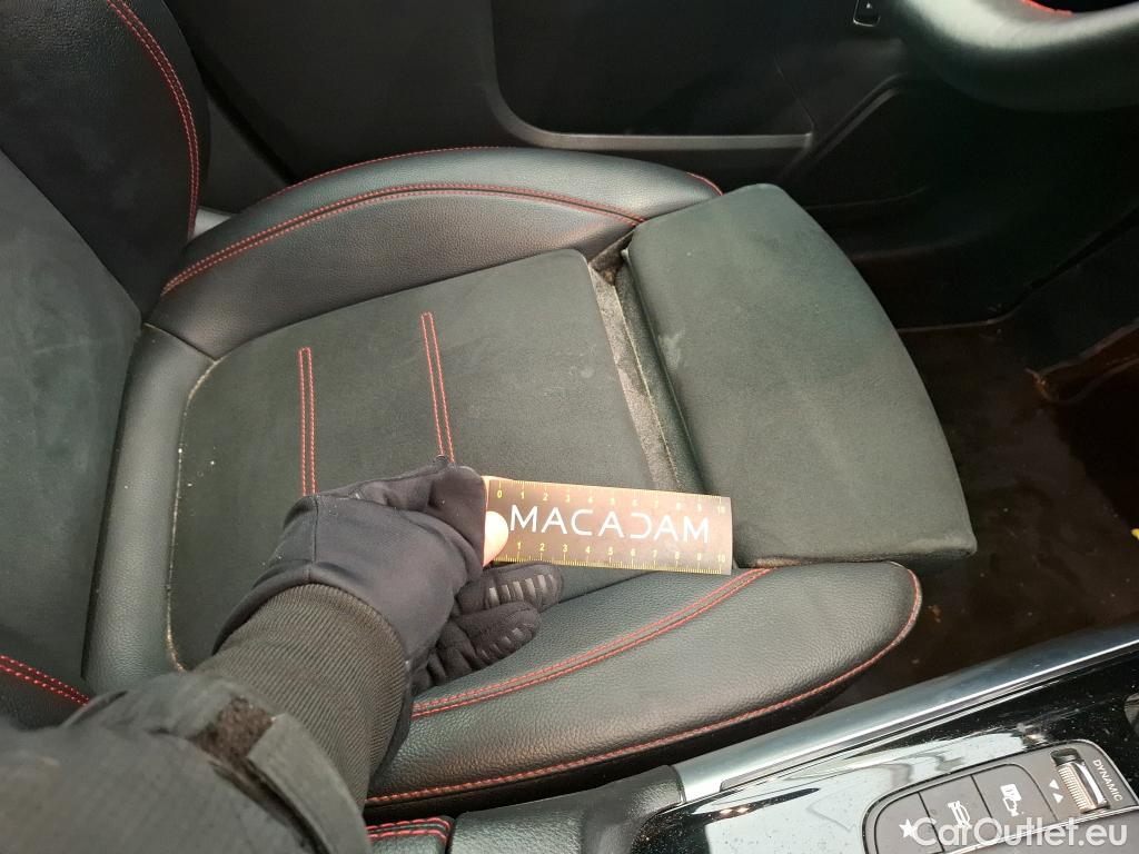  Mercedes  GLA MERCEDES-BENZ  / 2020 / 5P / SUV 1.3  250 e AMG LINE DCT #48