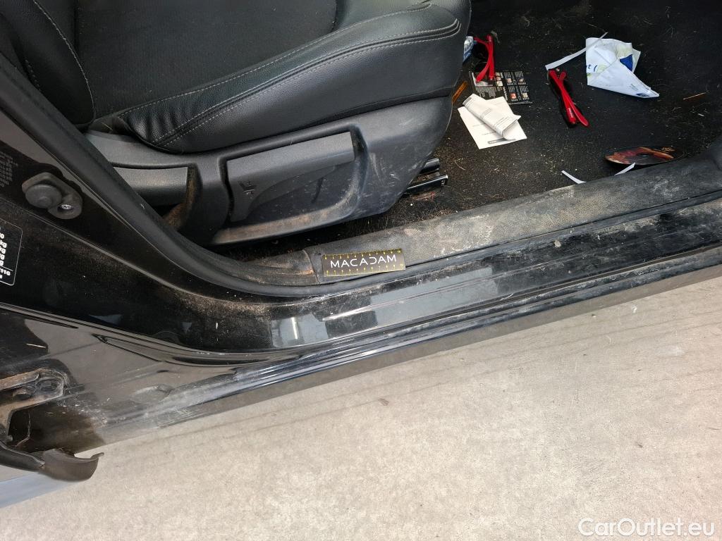  Nissan  Qashqai NISSAN  / 2017 / 5P / Crossover 1.3 DIG-T 140 Tekna #20