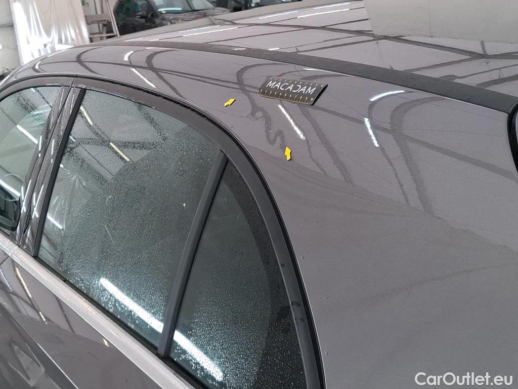  Mercedes  A-Klasse MERCEDES-BENZ Classe A Compact / 2018 / 5P / Berline A 180 d Business Line #13