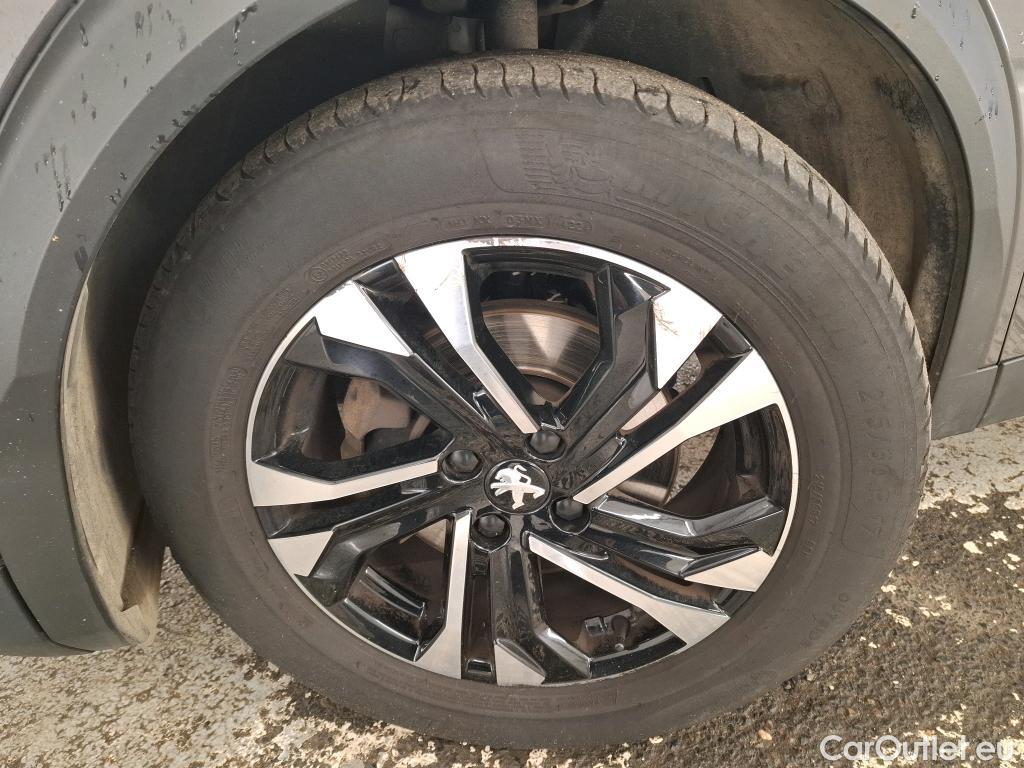  Peugeot  2008  Allure 1.5 HDi 130CV BVA8 E6d #9