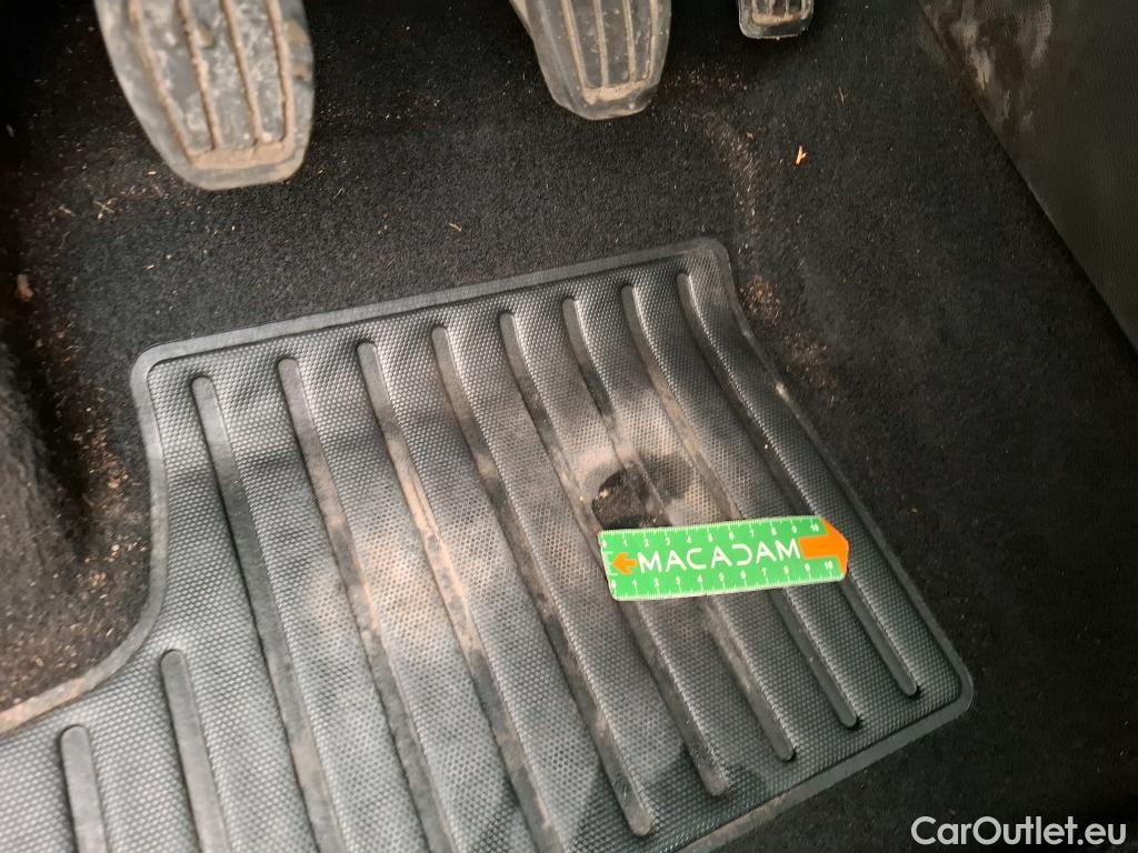  Peugeot  208  Active Business 1.5 HDi 100CV BVM6 E6d #13